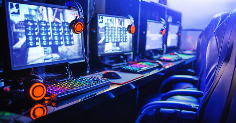 Distrito Digital se presenta con eSports